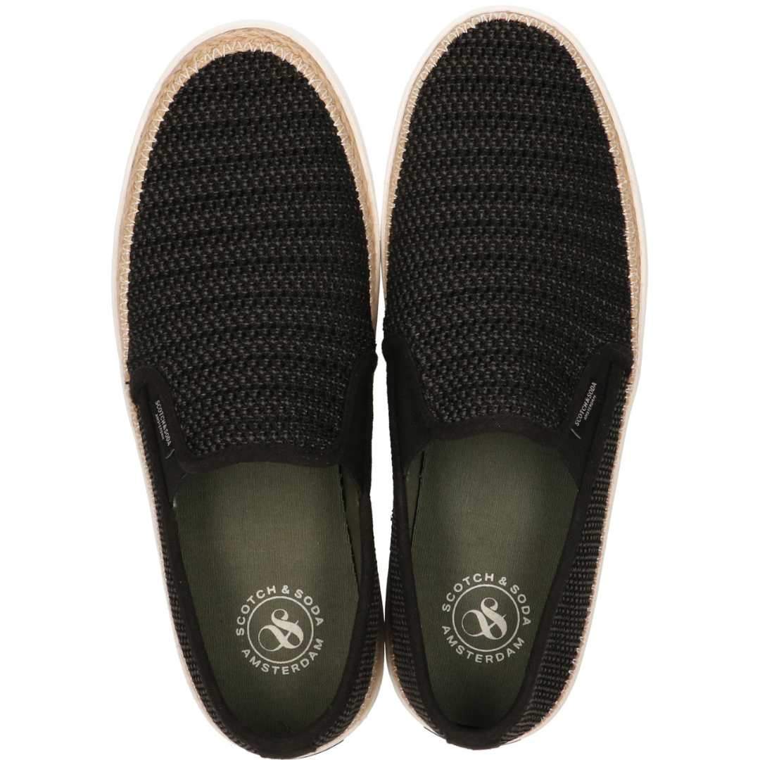Izomi Black Loafer